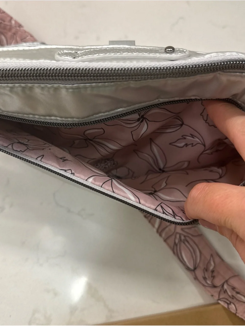NWT lug Flare Metallic Silver Quilted Crossbody with Pink Floral & silver straps